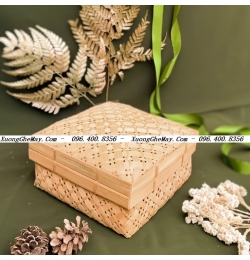 hộp đựng quà mây tre đan dáng vuông