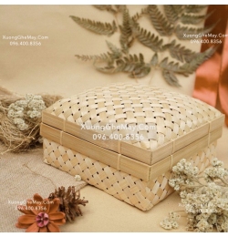 Hộp quà vuông đựng bánh mây tre đan TD227